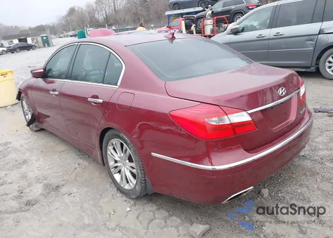 2013 Hyundai Genesis 3.8 z USA, uszkodzony, nr VIN KMHGC4DD2DU221040